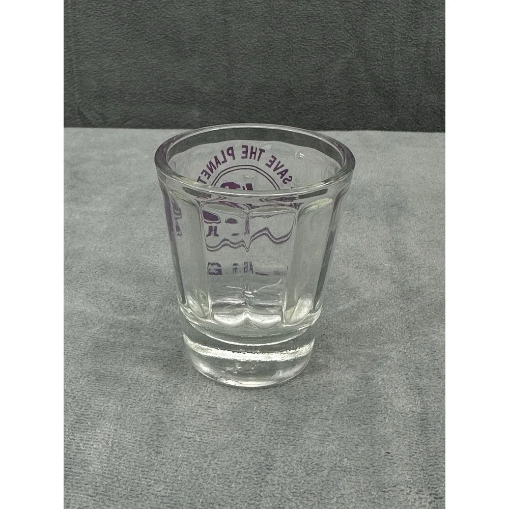 Hard Rock Cafe Las Vegas Hotel Purple Logo Save The‎ Planet Classic Short 2in